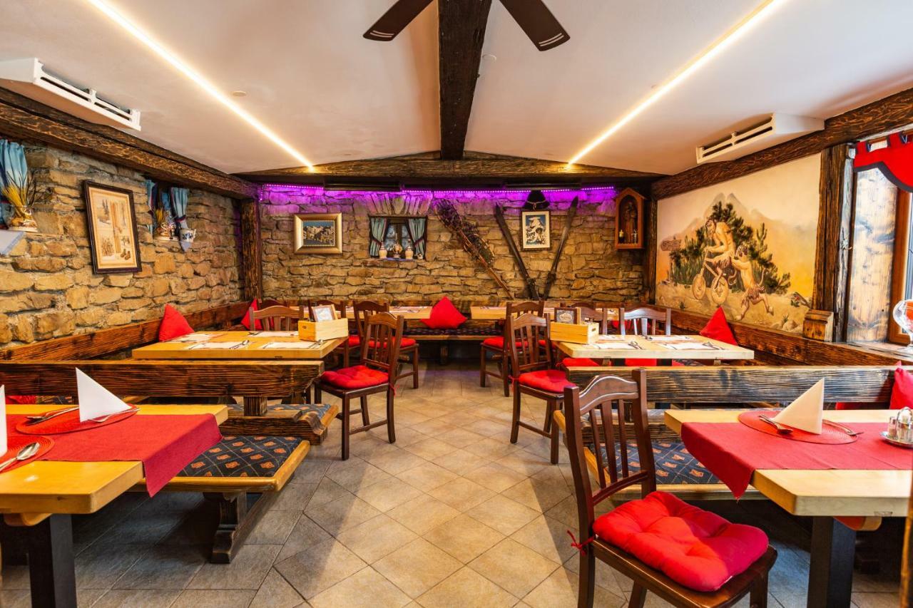 Party Hotel Taverne Obertauern Eksteriør bilde